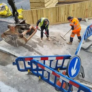 Grab Lorry in Croydon